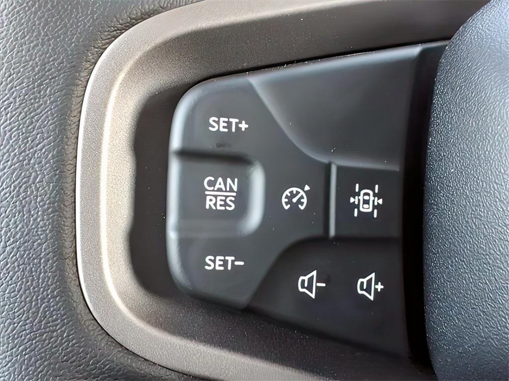 new 2025 Ford Bronco car, priced at $55,499