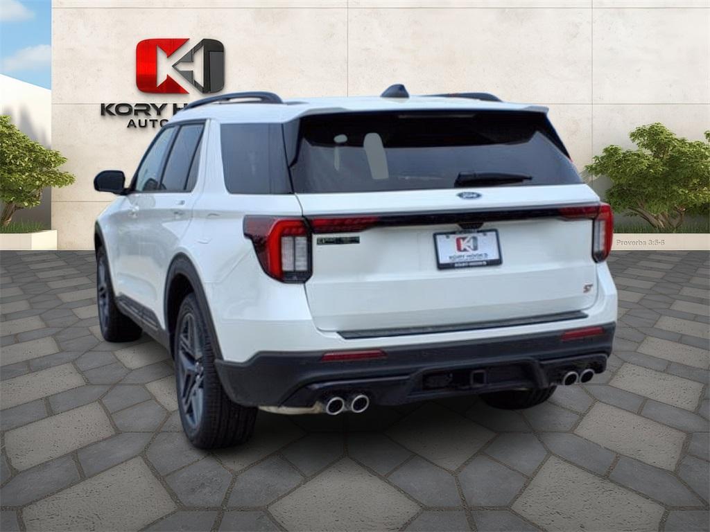new 2025 Ford Explorer car, priced at $53,723