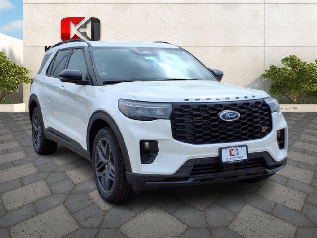 new 2025 Ford Explorer car, priced at $55,223