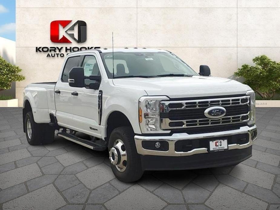 new 2024 Ford F-350 car, priced at $66,299