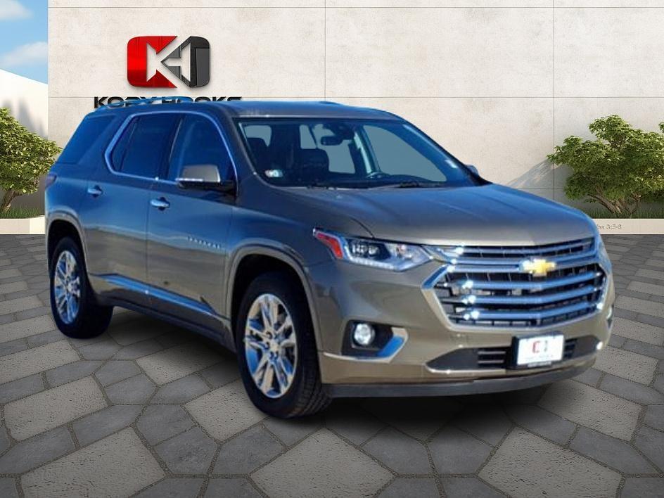 used 2020 Chevrolet Traverse car, priced at $27,999