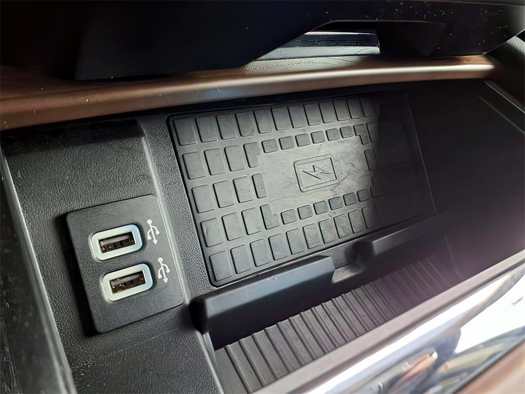 used 2019 Ford Expedition car, priced at $28,788
