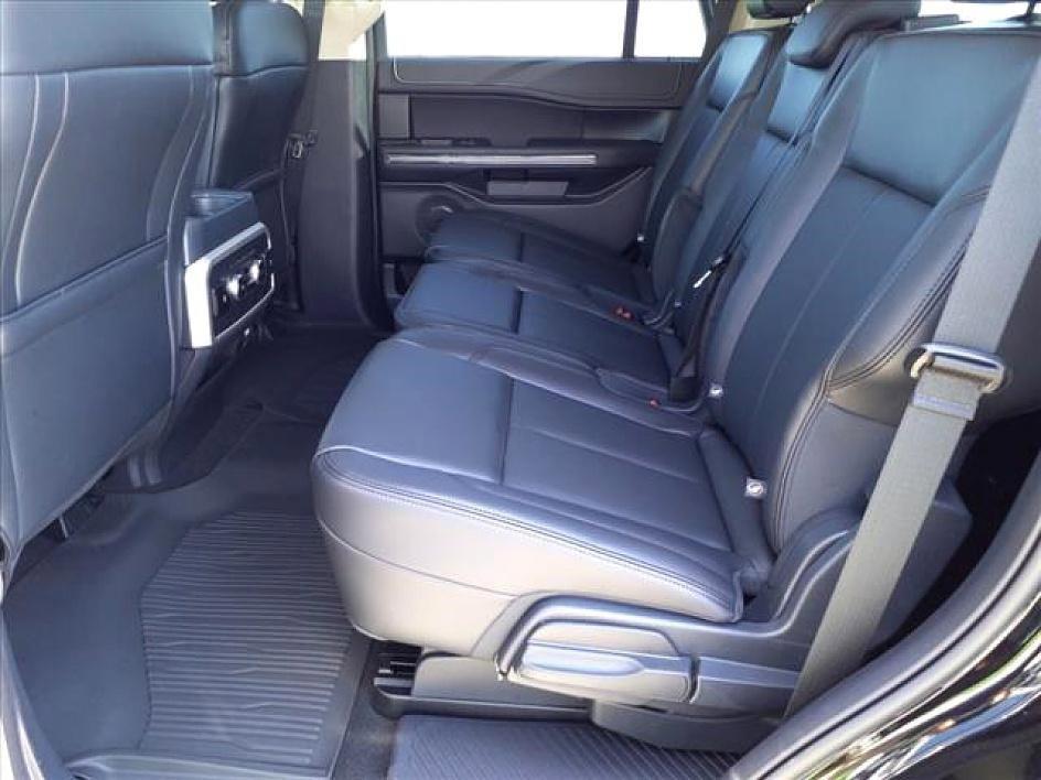 new 2024 Ford Expedition car, priced at $69,983