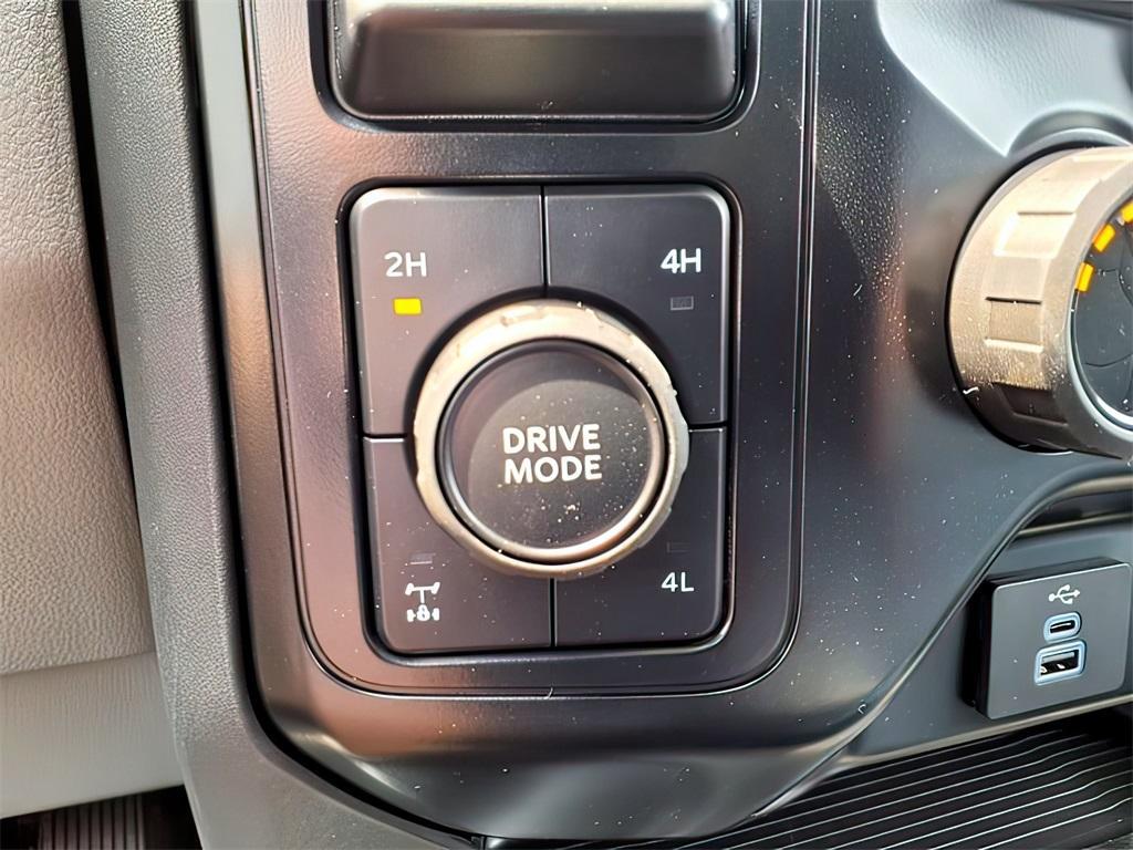 new 2026 Ford F-350 car, priced at $66,935