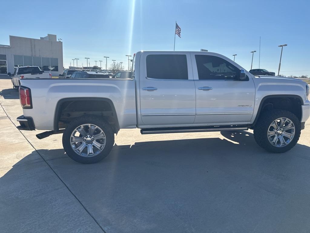 used 2018 GMC Sierra 1500 car, priced at $32,671