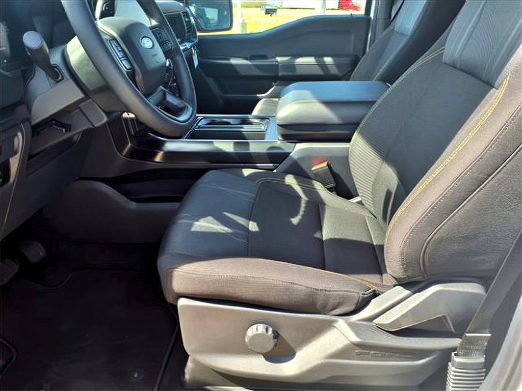 new 2025 Ford F-150 car, priced at $47,958