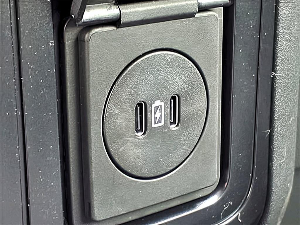 new 2025 Ford F-250 car, priced at $47,499