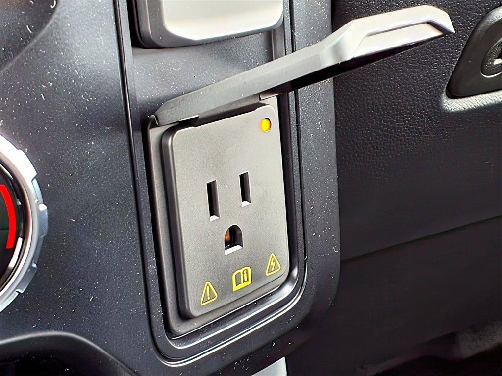 new 2025 Ford F-250 car, priced at $71,715