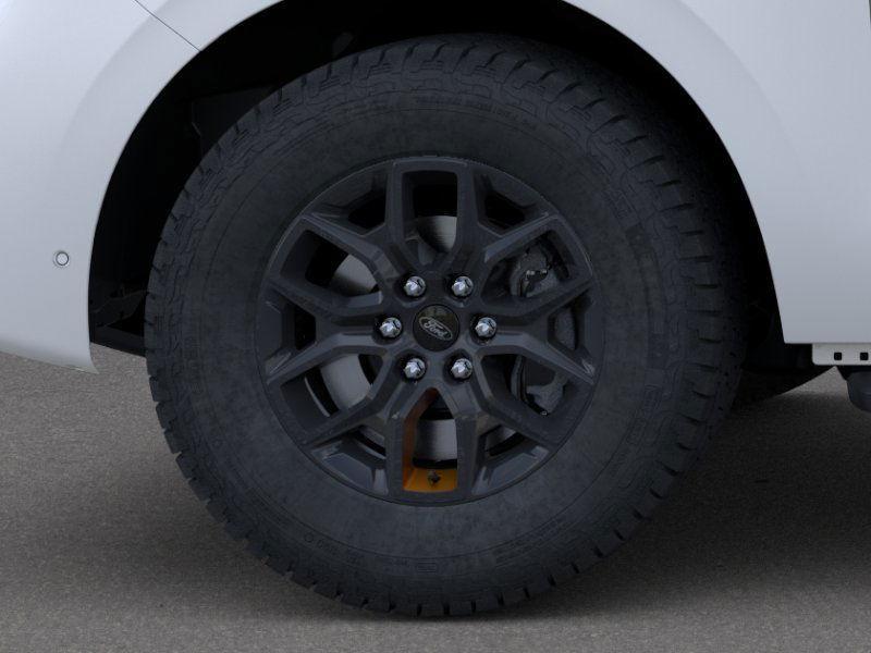 new 2025 Ford Expedition car, priced at $85,780