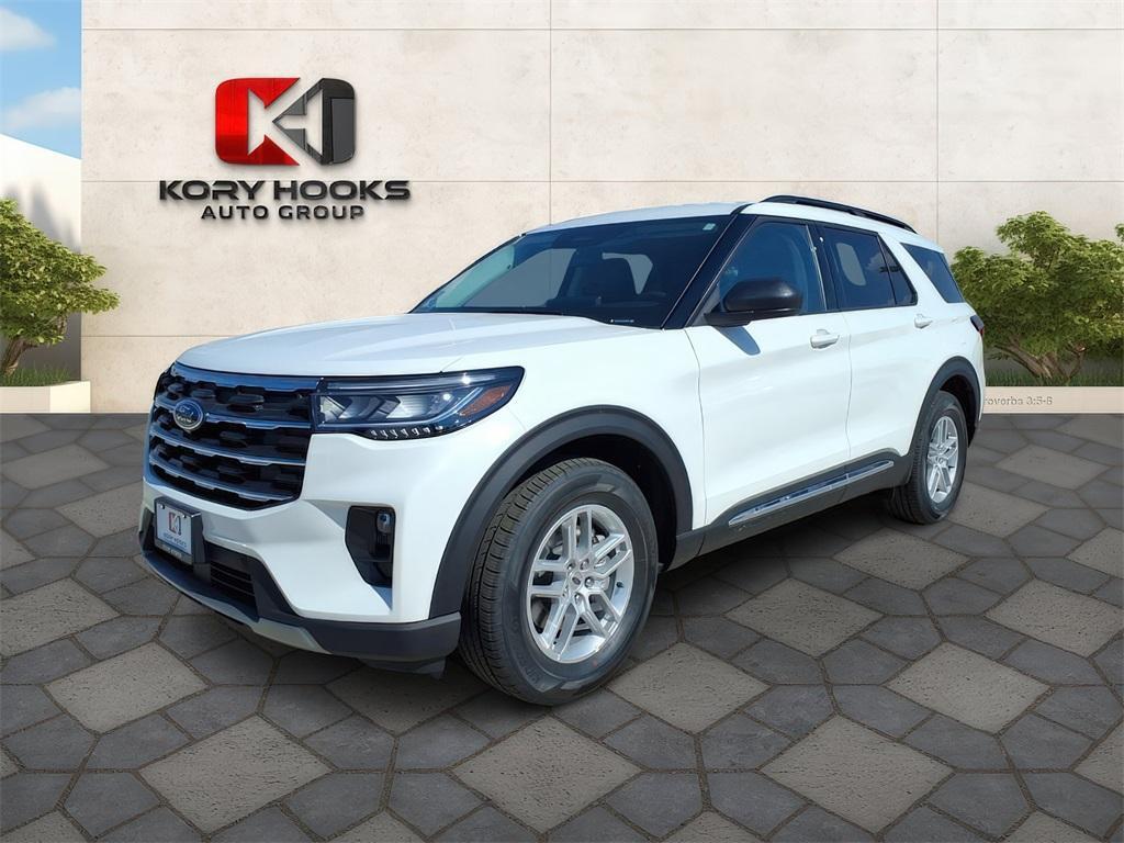 new 2025 Ford Explorer car, priced at $43,960