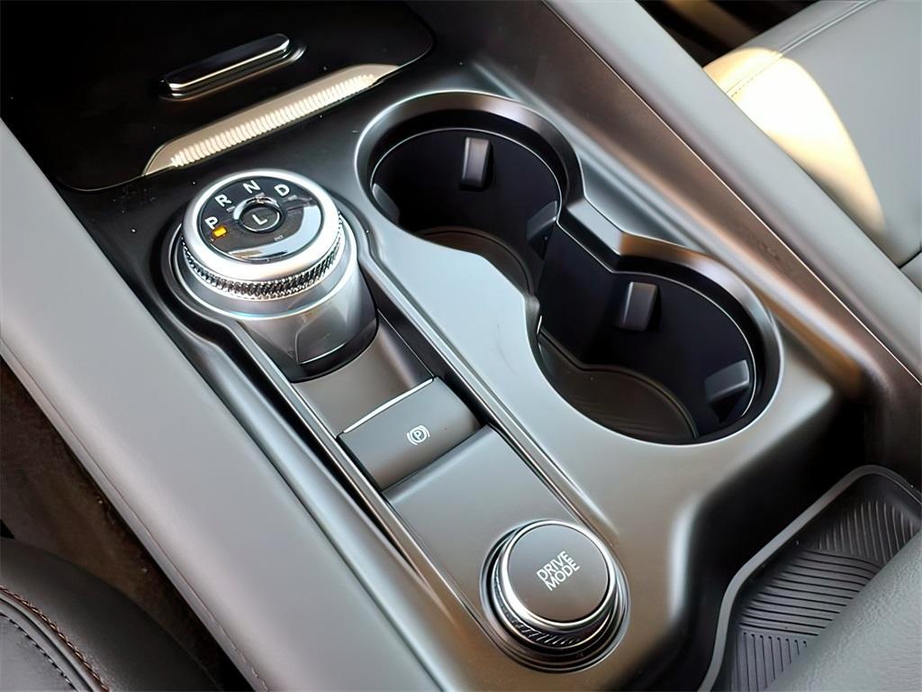 new 2025 Ford Explorer car, priced at $43,960