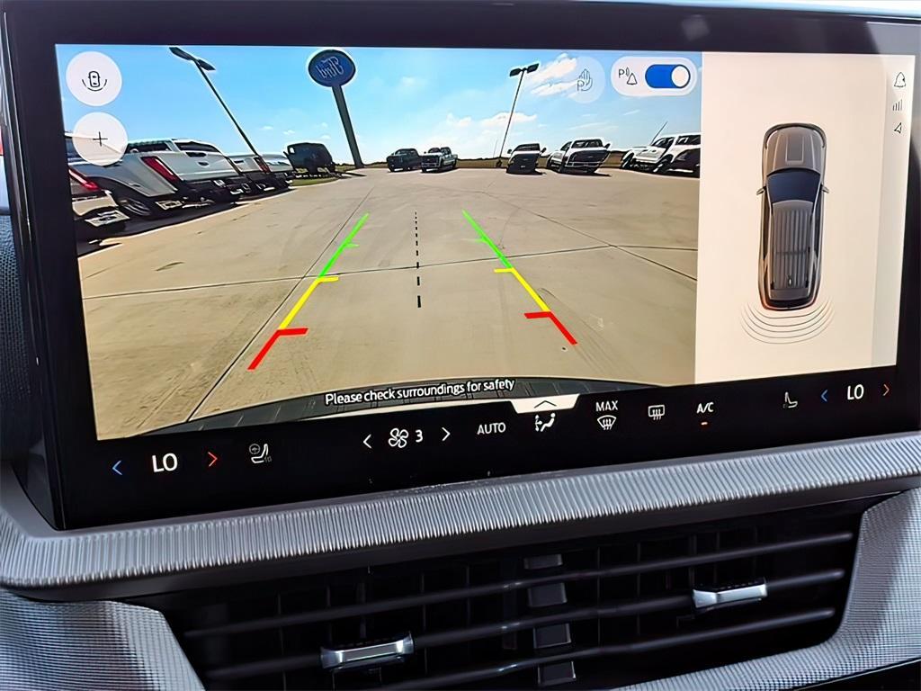 new 2025 Ford Explorer car, priced at $43,960