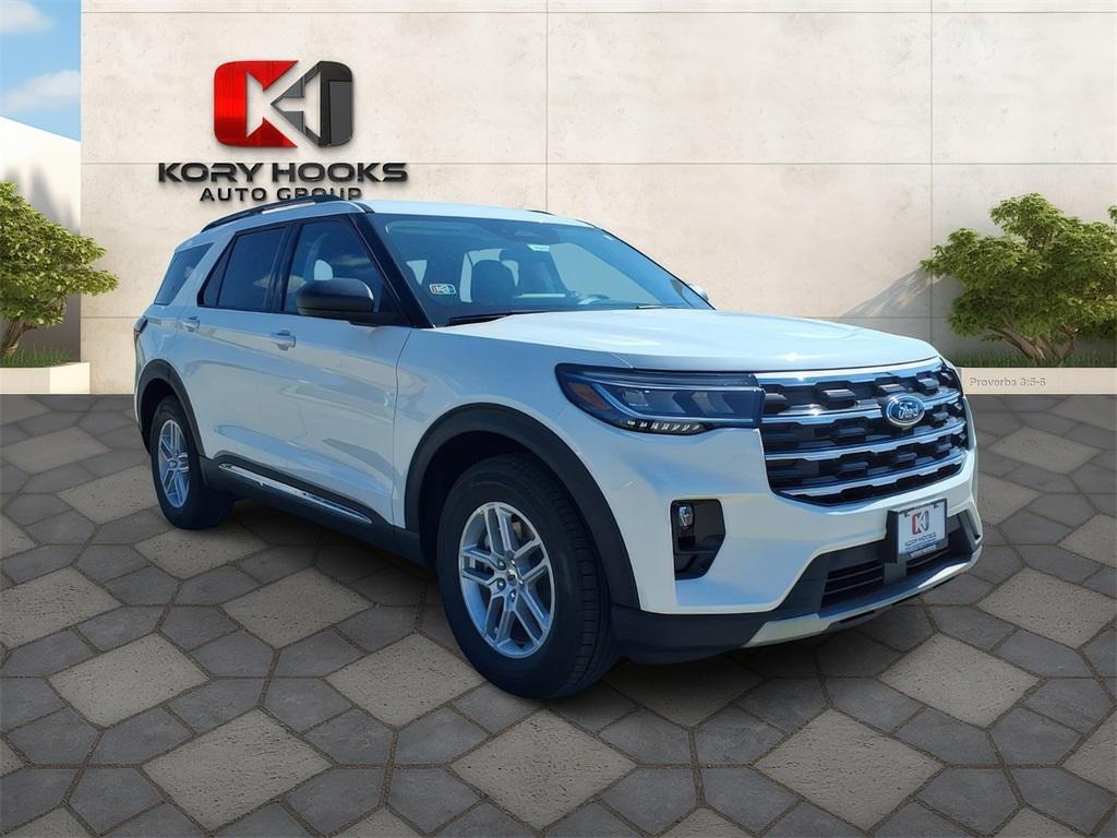 new 2025 Ford Explorer car, priced at $43,960