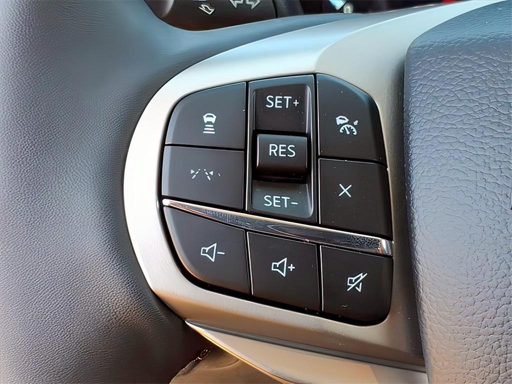 new 2025 Ford Explorer car, priced at $43,960