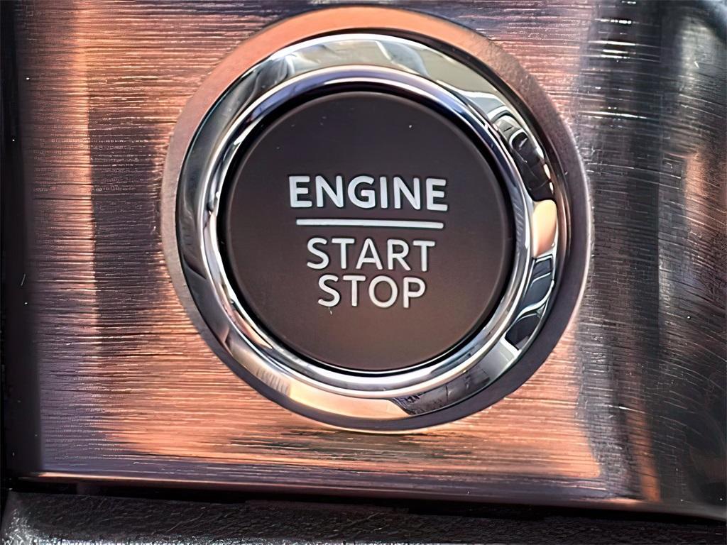 new 2025 Ford F-250 car, priced at $81,000