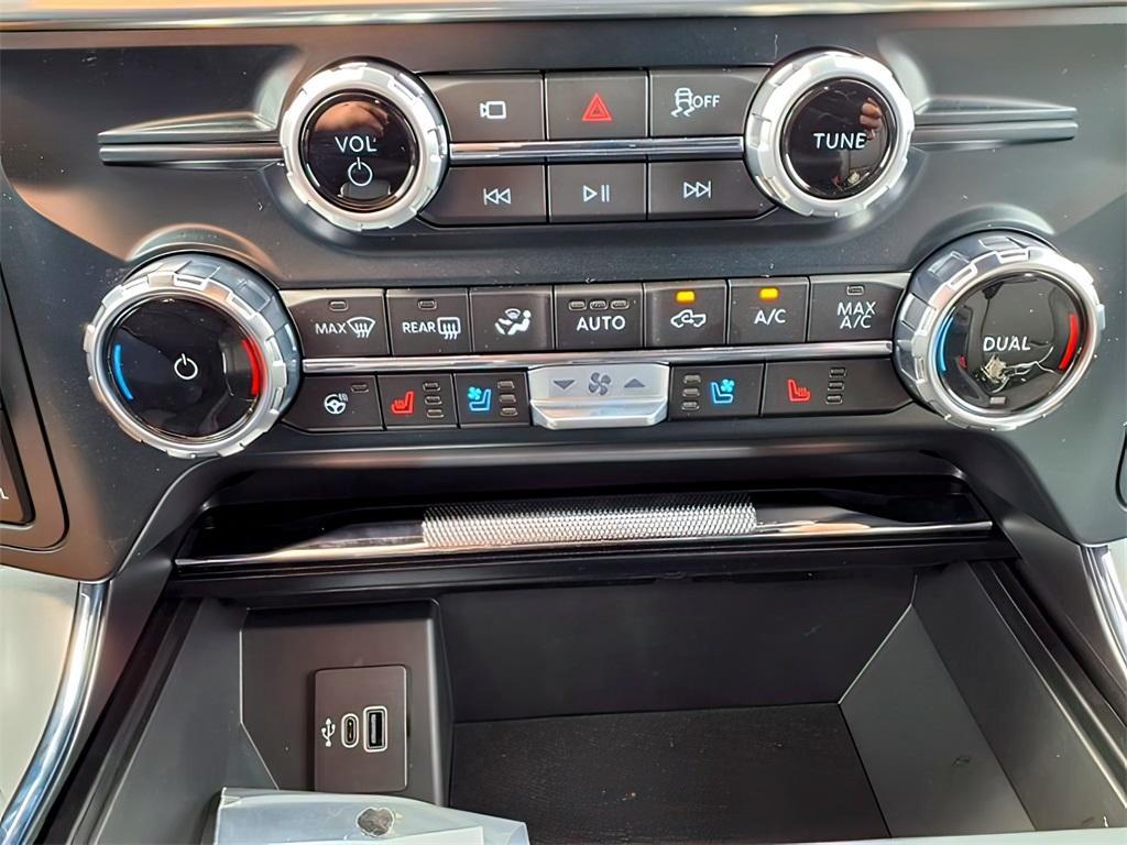 new 2025 Ford F-150 car, priced at $67,200