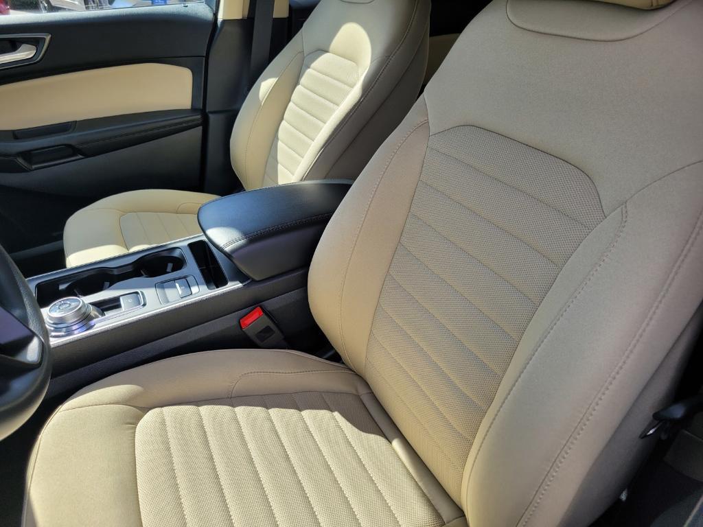 used 2024 Ford Edge car, priced at $29,994