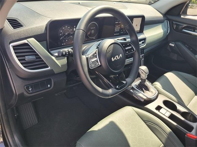 used 2024 Kia Seltos car, priced at $28,354