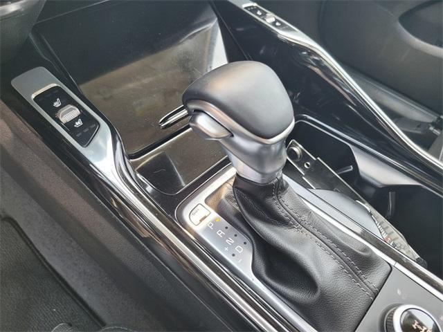 used 2023 Kia Sorento car, priced at $41,892