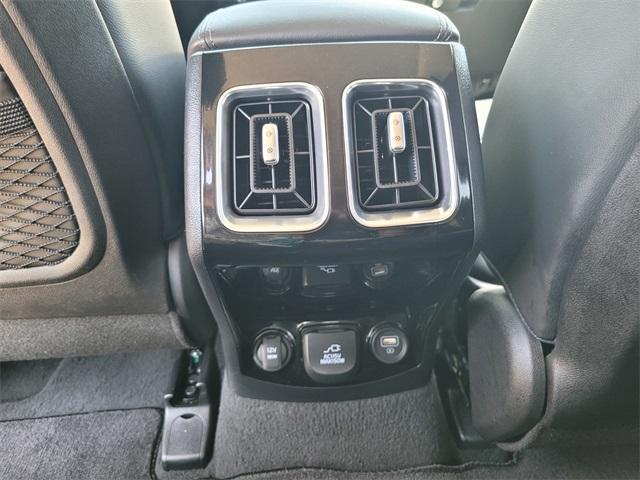 used 2023 Kia Sorento car, priced at $41,892