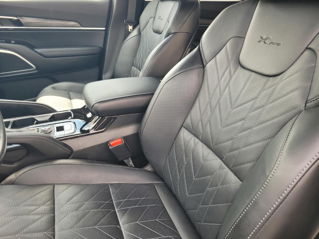 used 2024 Kia Telluride car, priced at $47,384