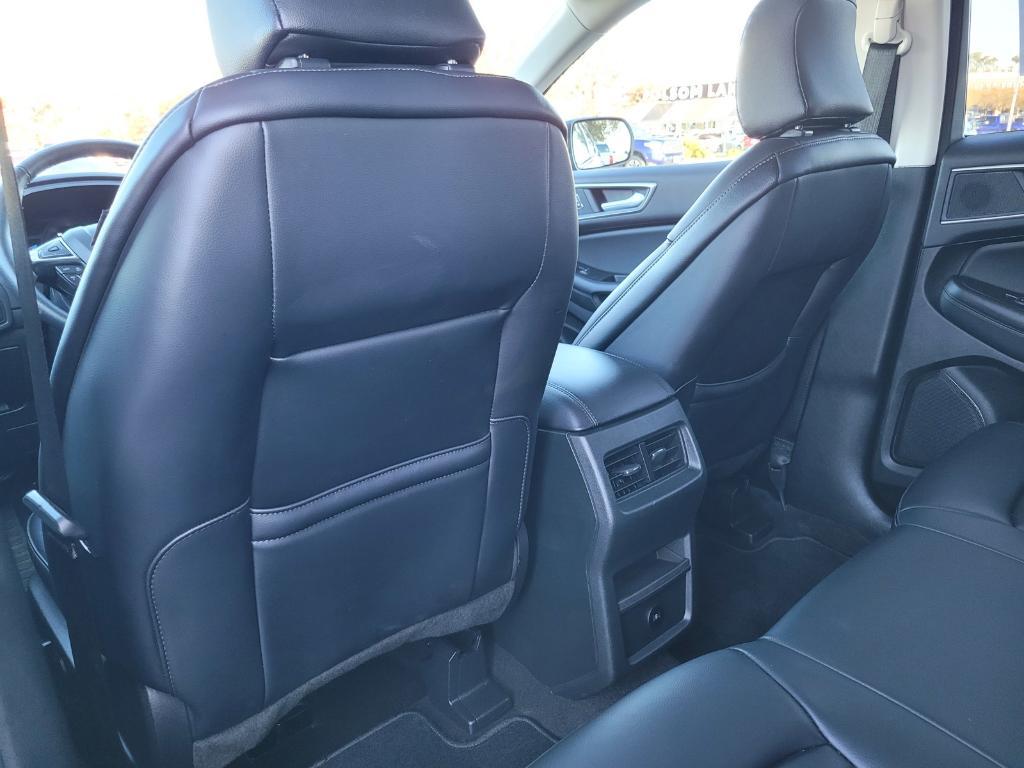 used 2024 Ford Edge car, priced at $28,943