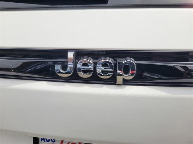 used 2022 Jeep Grand Cherokee car, priced at $38,836