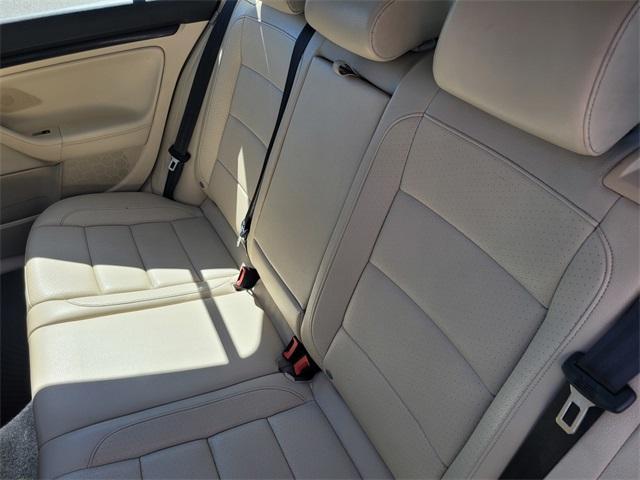 used 2011 Volkswagen Jetta SportWagen car, priced at $9,998