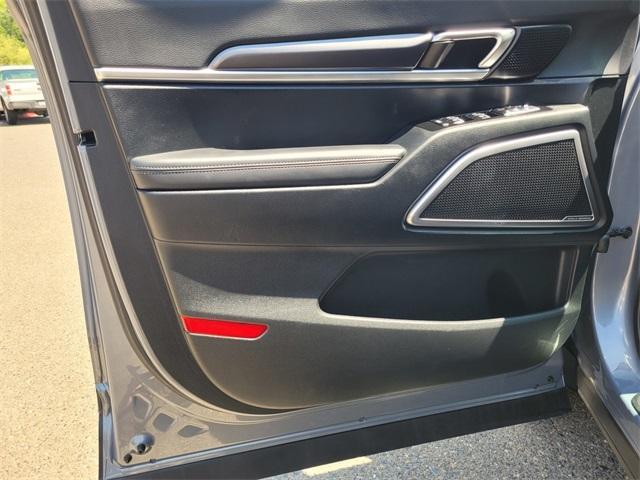 used 2024 Kia Telluride car, priced at $37,231