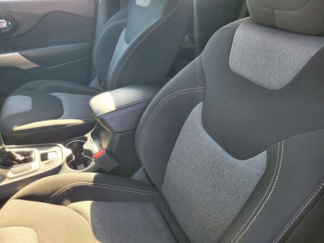 used 2018 Jeep Cherokee car, priced at $12,308