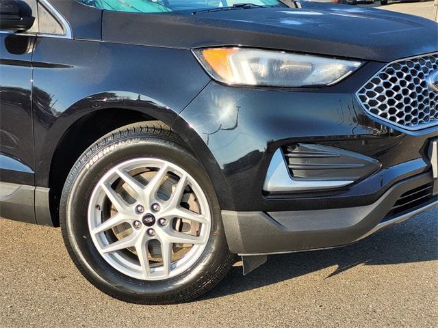 used 2024 Ford Edge car, priced at $28,044