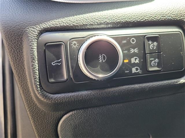 used 2022 Ford Explorer car, priced at $35,000