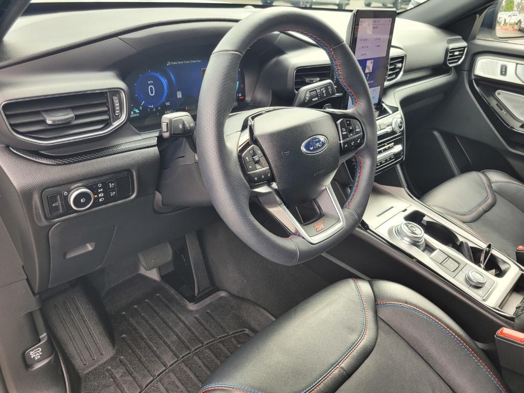 used 2024 Ford Explorer car, priced at $53,066