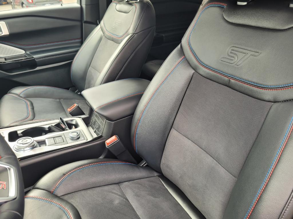 used 2024 Ford Explorer car, priced at $53,066