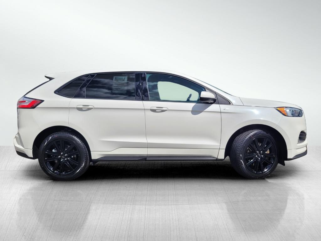 used 2022 Ford Edge car, priced at $33,447