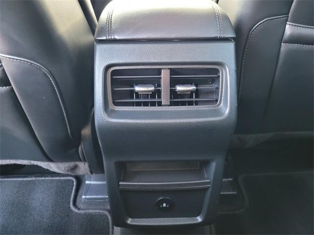 used 2024 Ford Edge car, priced at $25,970