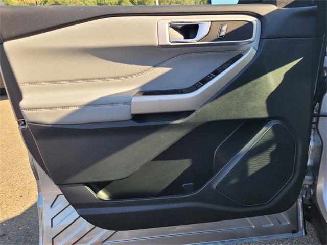used 2022 Ford Explorer car, priced at $28,558