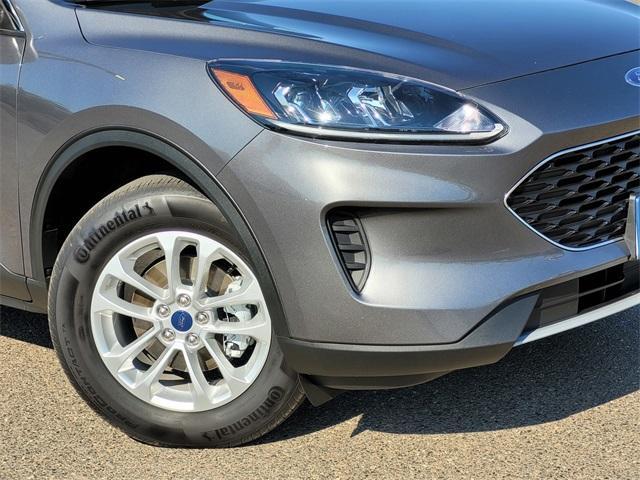 used 2022 Ford Escape car, priced at $25,667