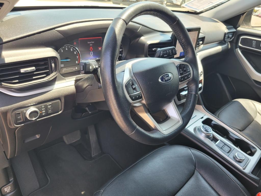 used 2022 Ford Explorer car, priced at $31,395