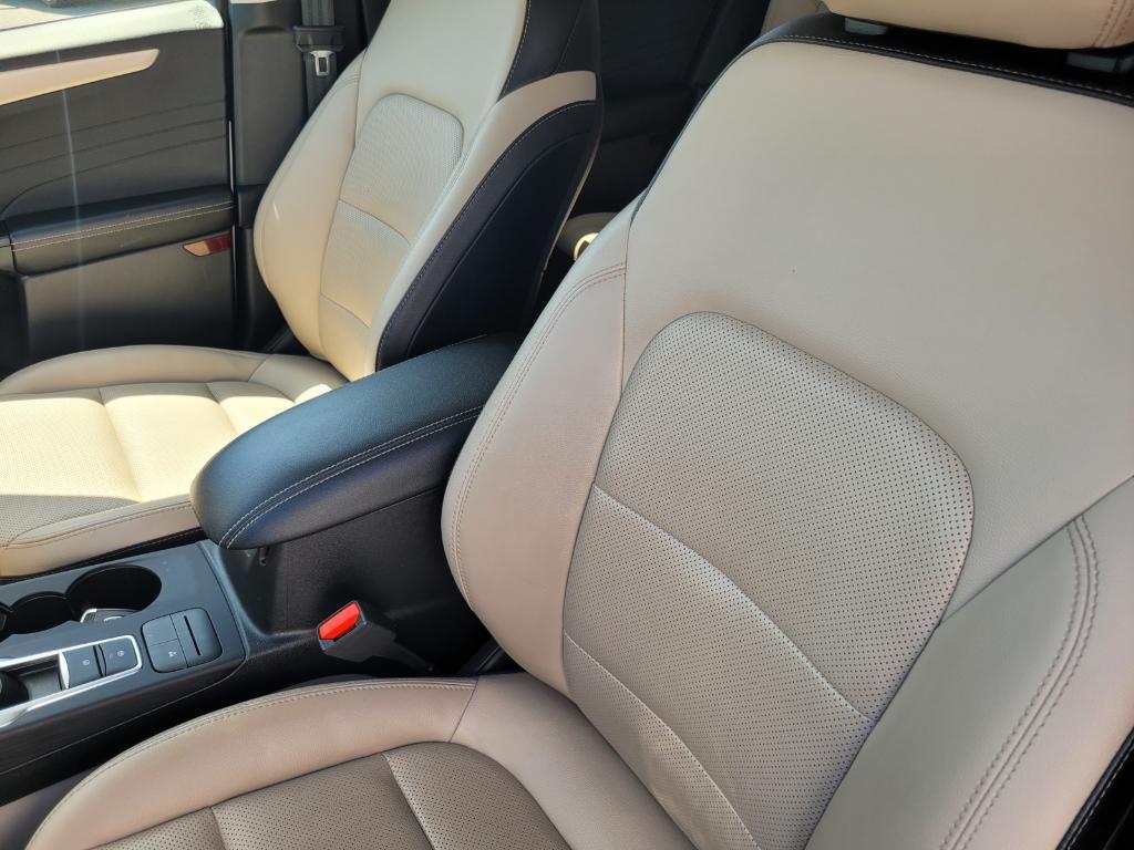 used 2022 Ford Escape car, priced at $28,658