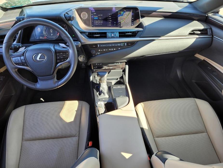 used 2020 Lexus ES 350 car, priced at $33,239