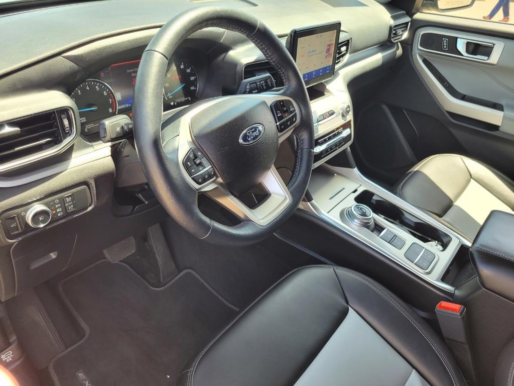 used 2022 Ford Explorer car, priced at $29,139