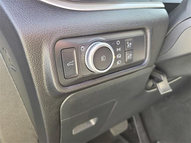 used 2022 Ford Explorer car, priced at $35,000