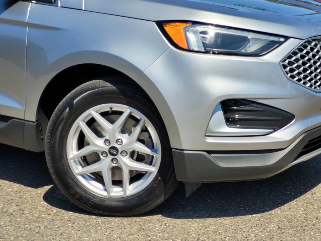 used 2023 Ford Edge car, priced at $24,956