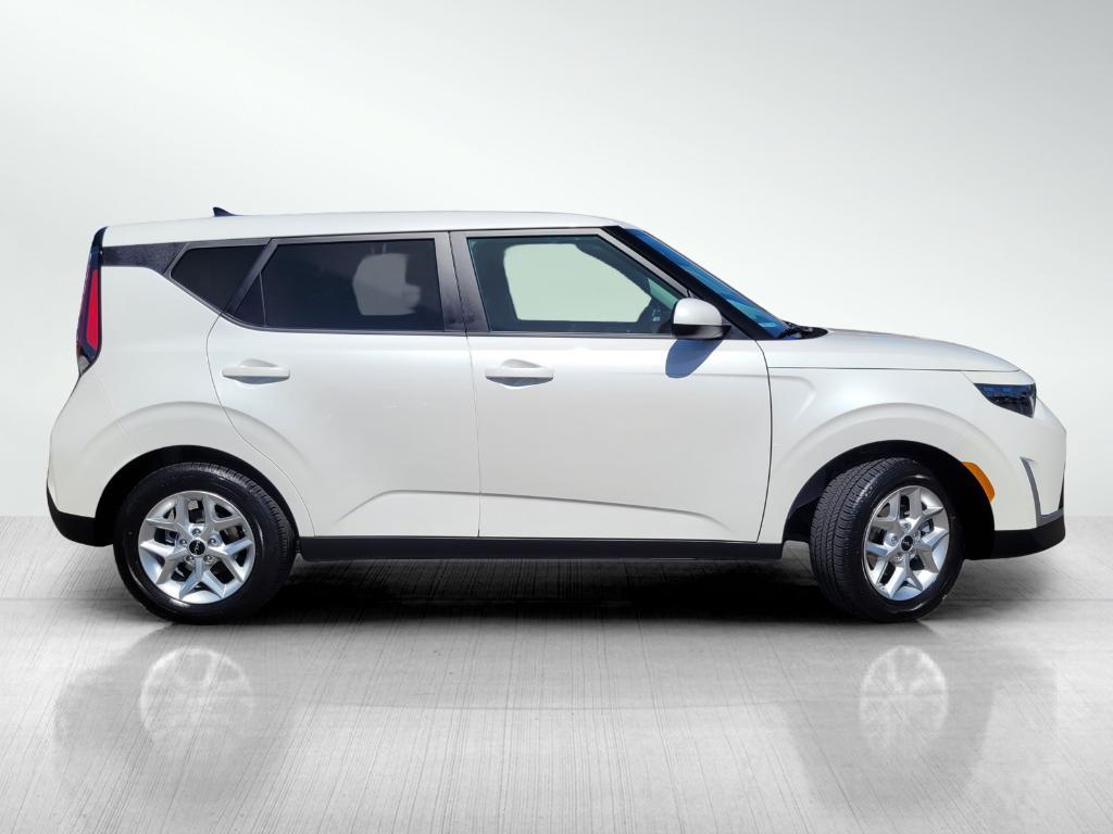 used 2025 Kia Soul car, priced at $21,858