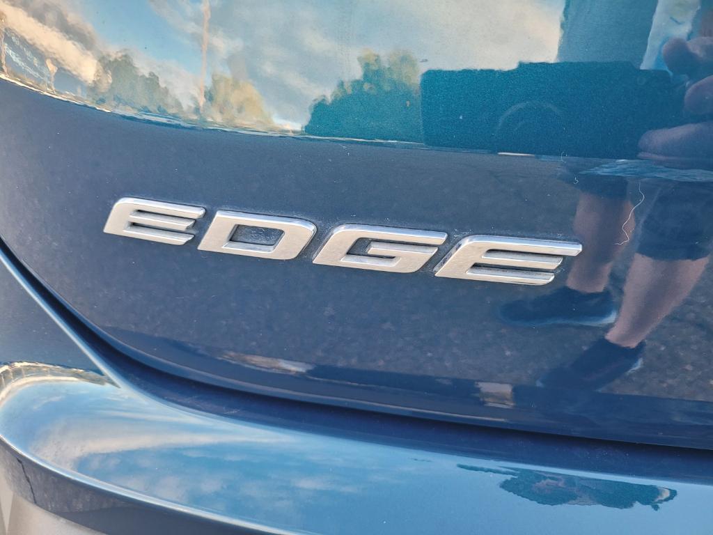used 2020 Ford Edge car, priced at $19,819