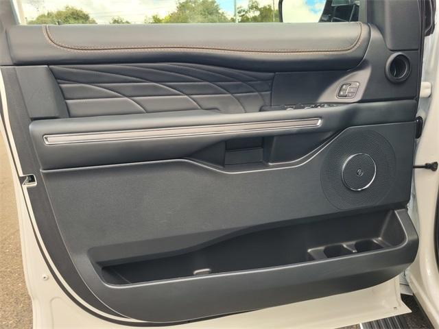used 2024 Ford Expedition car, priced at $74,885