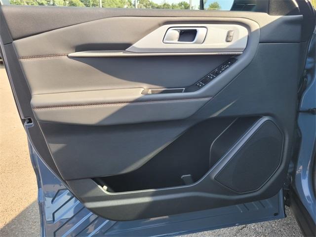 used 2025 Ford Explorer car, priced at $41,503