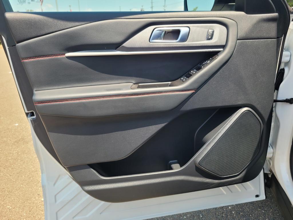 used 2025 Ford Explorer car, priced at $41,860