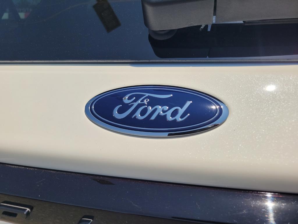 used 2025 Ford Explorer car, priced at $41,860